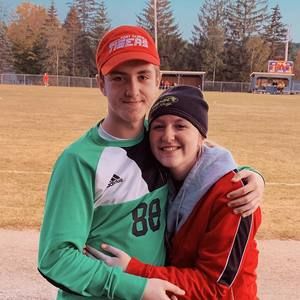 Meet your Posher, Hunter